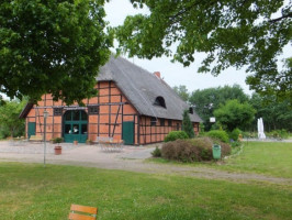 Landgasthof Zur Mühle outside