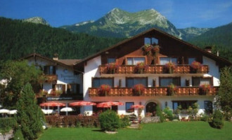 Ferienhotel Alpengasthof Barmsee In Krün outside