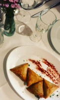 Griechische Taverne Le Beaujolais food