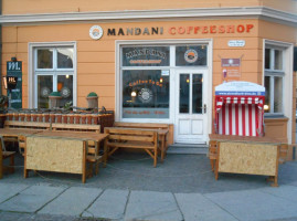 Mandani Coffeeshop inside