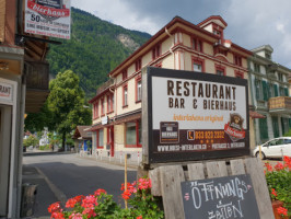 Husi Bierhaus outside