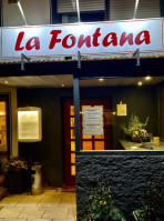 Pizzeria La Fontana outside