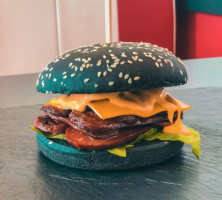 Taste-it Burger inside