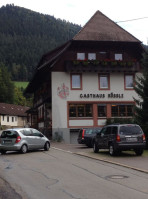 Gasthaus-Pension-Cafe Roessle outside