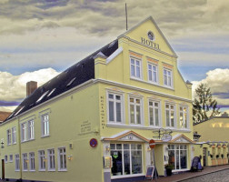 Café Zur Mühle Ferienwohnung und Zimmervermietung outside