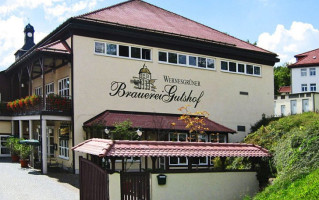 Wernesgrüner Brauerei-gutshof outside