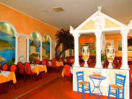 Taverna Periklis inside