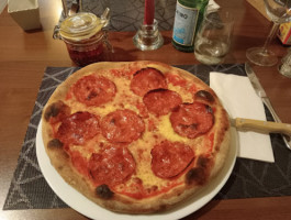 Restaurant Pizzeria Grottino-Bocciodromo food