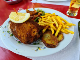 Adler In Buchra food