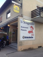 Pizzeria Reginella inside