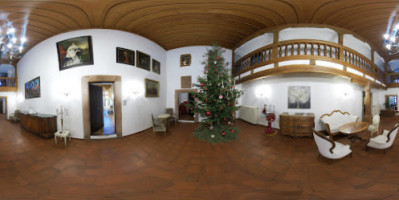 Schloss Binningen inside