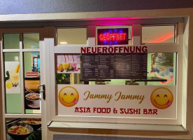 Jammy Jammy Asia Foods Sushi food