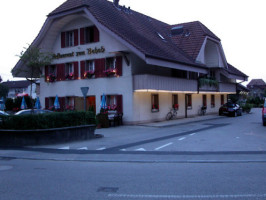 zum Bahnhof outside