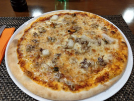 L'Arcata Pizzeria food