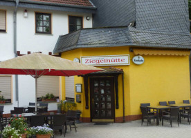 Gasthof Zur Ziegelhütte inside