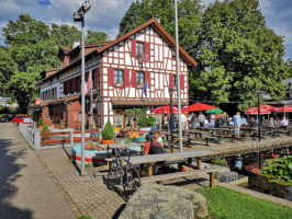 Schuetzenhaus food