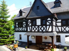 Gasthaus Schwenzer Inh. Günter Toni Auf Der Mauer outside