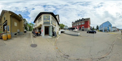 Istanbul Pizza & Kebap Haus outside