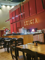 Luigia - Restaurant Pizzeria inside