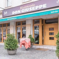 Don Giuseppe outside