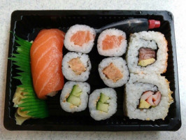 Mai An Sushi food