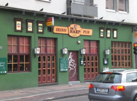 The Harp Irish Pub outside