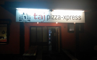 Taj Pizza Xpress Inh. Rehman Alam Noor inside