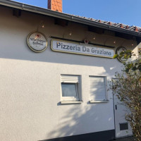 Pizzeria Da Giovanni outside