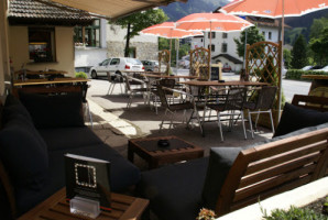 Hotel Restaurant Steinbock inside