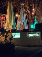 Domstuebli outside