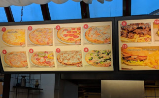Pizzeria Si-Fi food