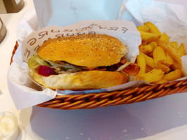 Fryburger Gourmet food