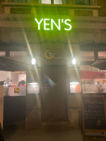 Restaurant YEN'S food