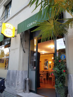 Café Corso outside