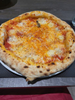 Avenue 8 Pizzeria food