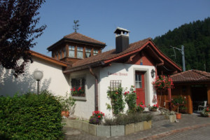 Gasthaus Zum Freihof outside