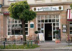 Rathaus-Cafe outside