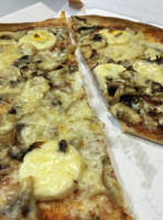Achim´s Pizza Heimservice food