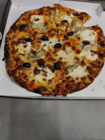 Mr. Pizza al Massimo food