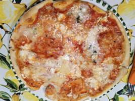 Pizzeria-Ristorante Tre-Soldi food