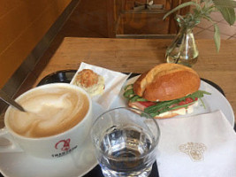Centrale - Caffe & Vino & Stars food