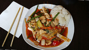 Viet-Thai Imbiss food