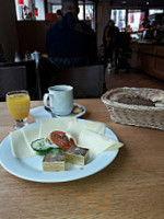 Heukamp Cafe Bino food