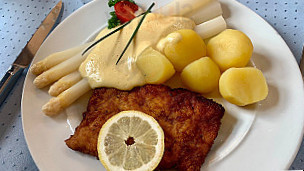 Altdeutsche Gaststätte Wauligmann food