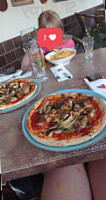 Ristaurante Pizzeria Roma food
