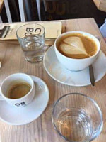 Barcomi`s Café und Kaffeerösterei food