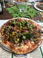 Pizza-Garten food