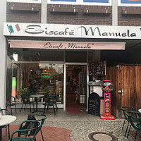 Eiscafé Manuela outside