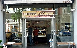 Alper Sari Coffee Corner 