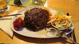Ettl-Bräu food
